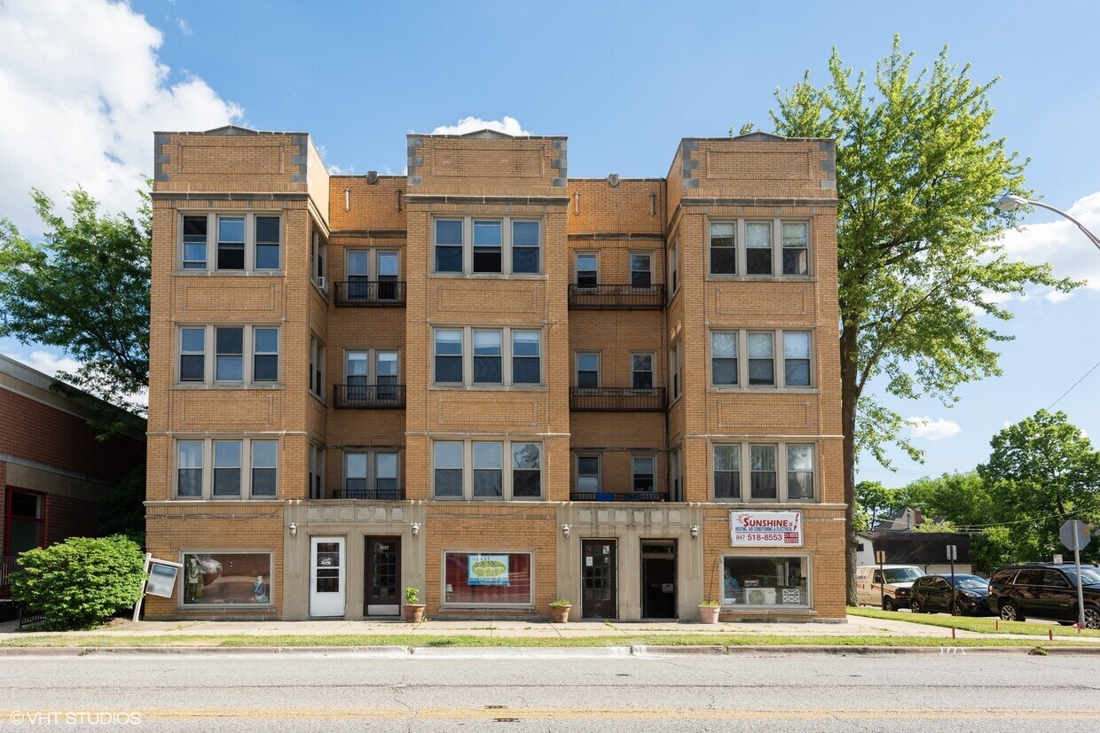 9 S Chester Ave Unit 3D, Park Ridge, IL 60068 Condo for Rent in Park