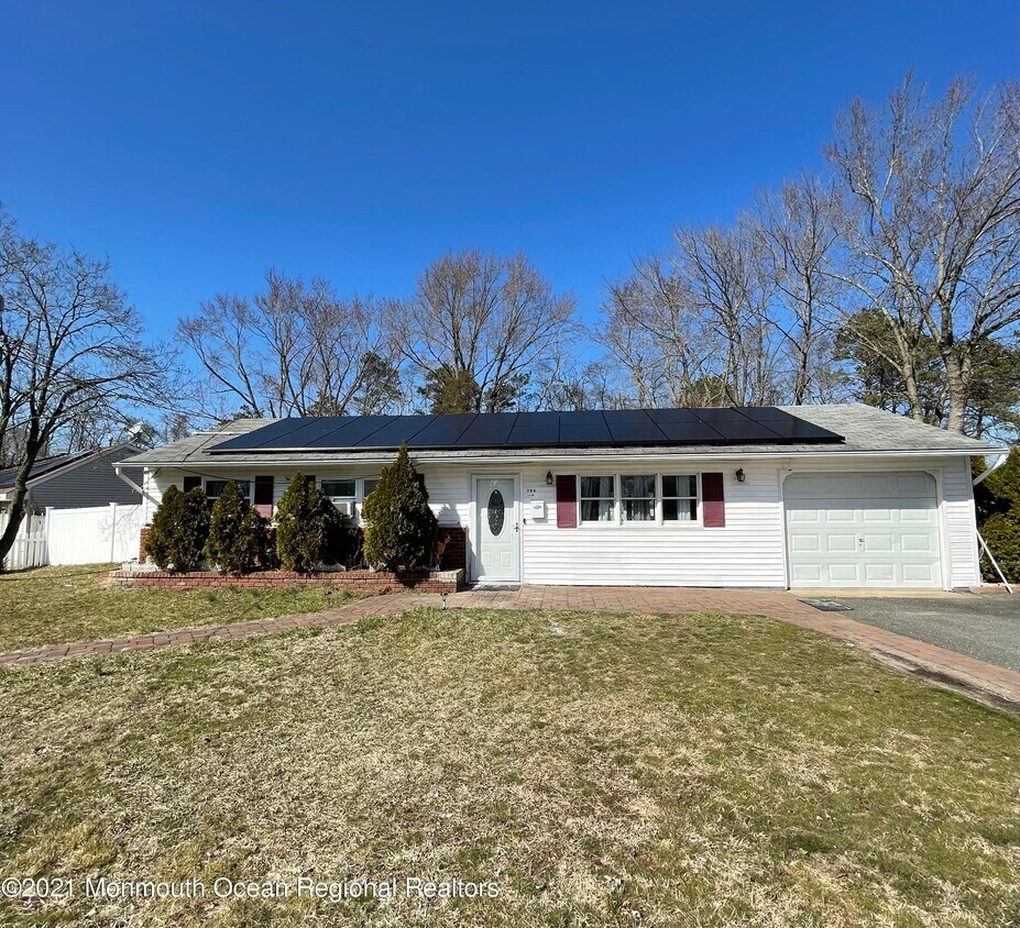 394 Applegate Ave, Toms River, NJ 08757 House Rental in Toms River