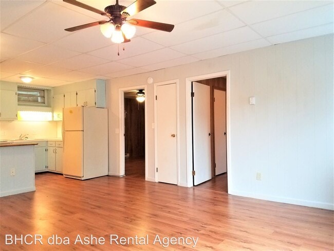 Building Photo - 106 Ridge Dr