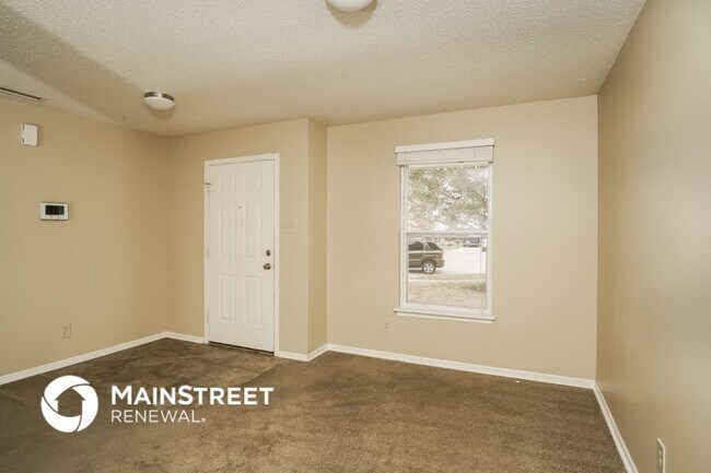 Foto del edificio - 3328 Summer Breeze Cir