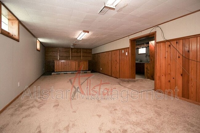 Building Photo - 3436 Dellwood Dr