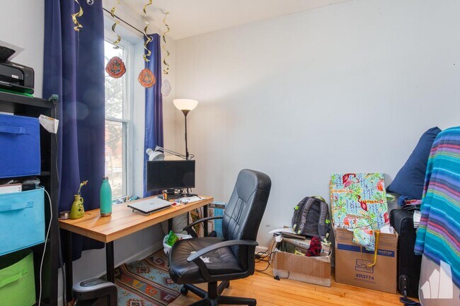 Foto del edificio - 2 bedroom in Chicago IL 60622