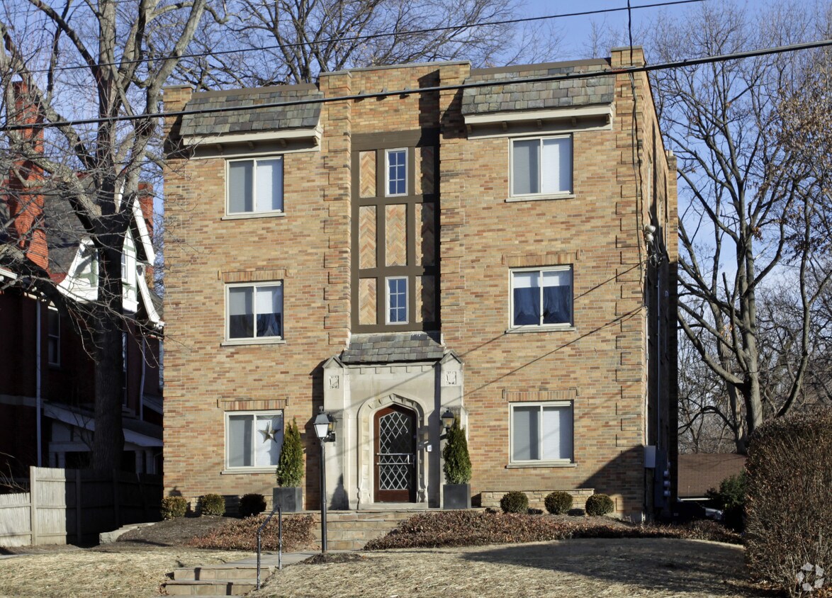 2534 Erie Ave, Cincinnati, OH 45208 Apartments in Cincinnati, OH