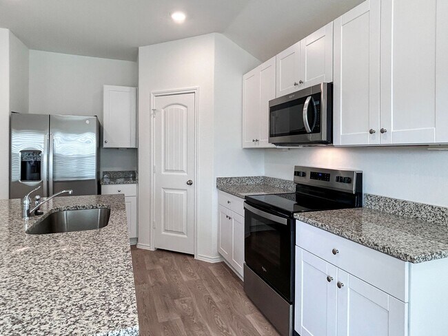 Foto del edificio - Modern 3-Bed Seguin Home on Greenbelt