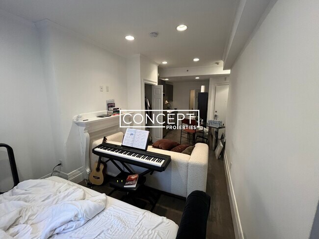 Foto del edificio - 270 Newbury St
