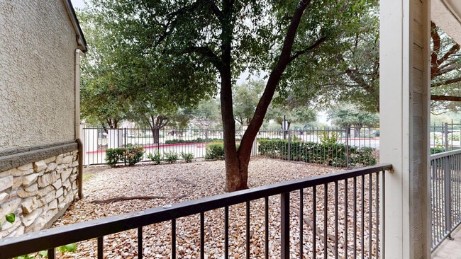 Interior Photo - Lakeline Villas