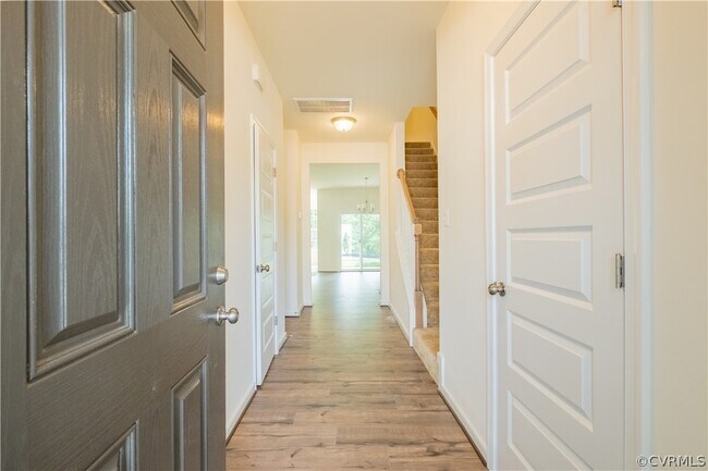 Foto del edificio - 18433 Palisades Ct