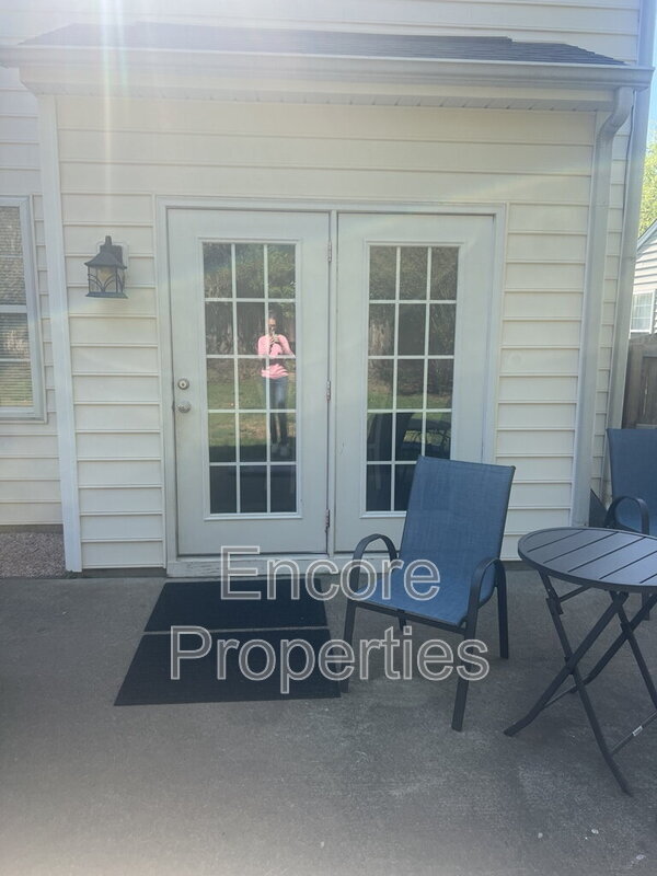 Foto del edificio - 242 Inkster Cove