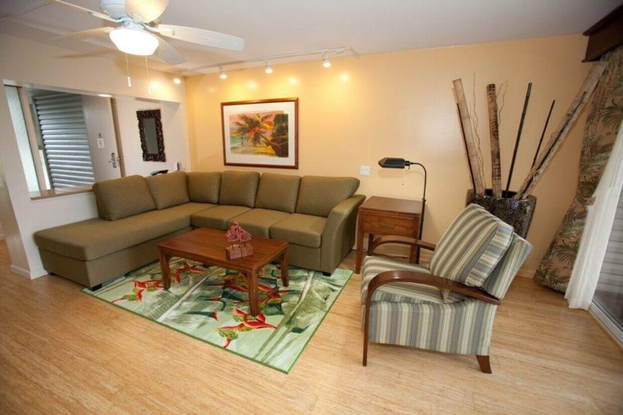 Foto principal - 3811 Edward Rd