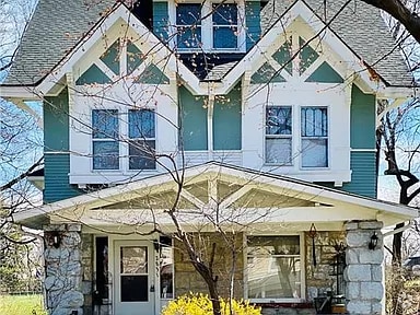 Building Photo - 2831 Harrison St