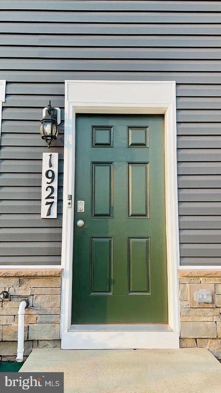 Foto del edificio - 1927 Fauna Dr