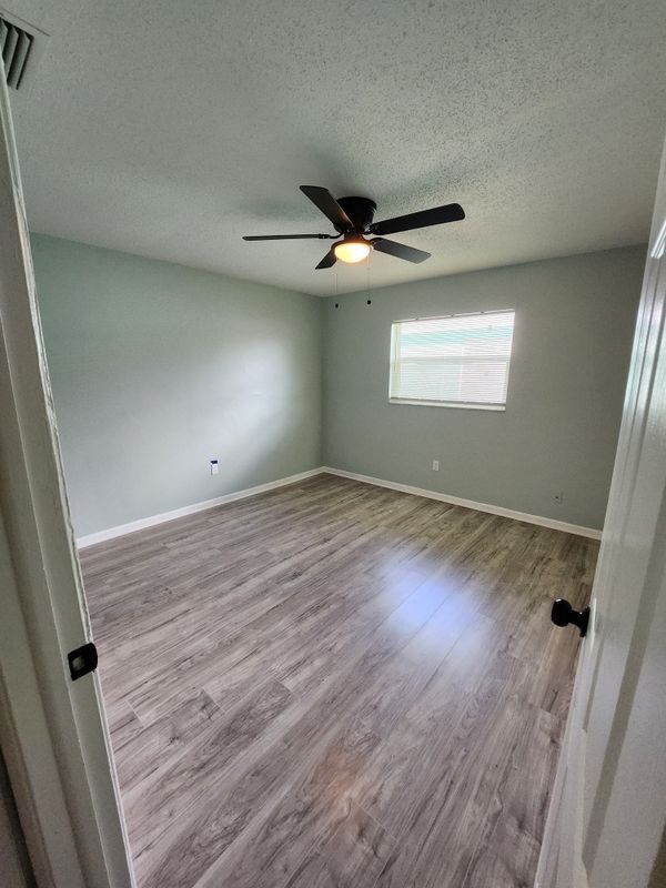 Foto principal - 3673 137th Ave N