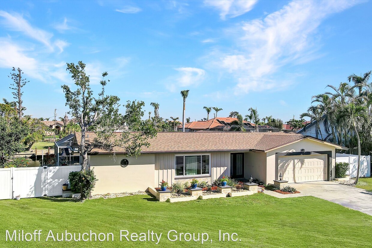 Primary Photo - 3 br, 2 bath House - 1229 SW 54th Street