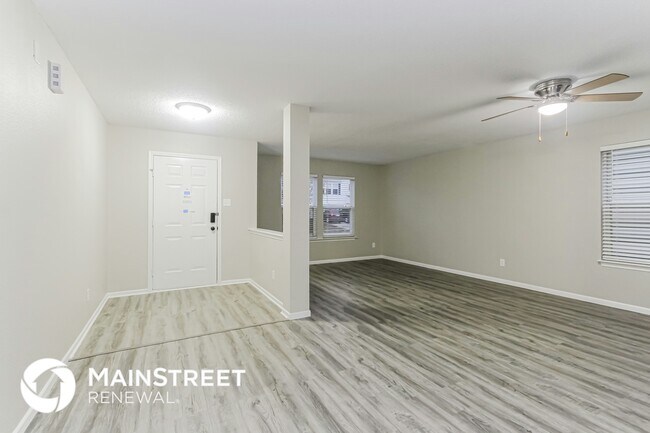 Foto del edificio - 6879 Merritt Ridge Way