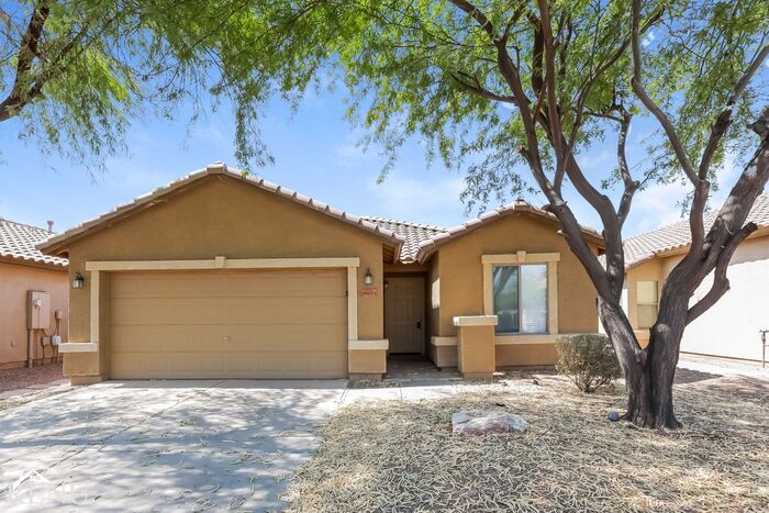 Primary Photo - 46051 W Starlight Dr