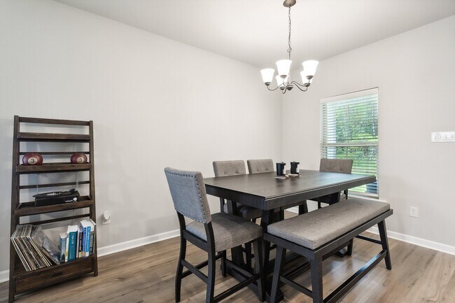 Foto del edificio - 60341 Sunset Oak Blvd