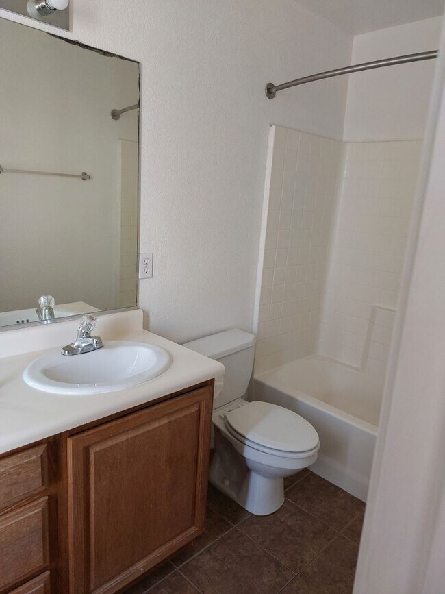 Foto del edificio - Great 3 Bedroom Home Off Mesa Grande