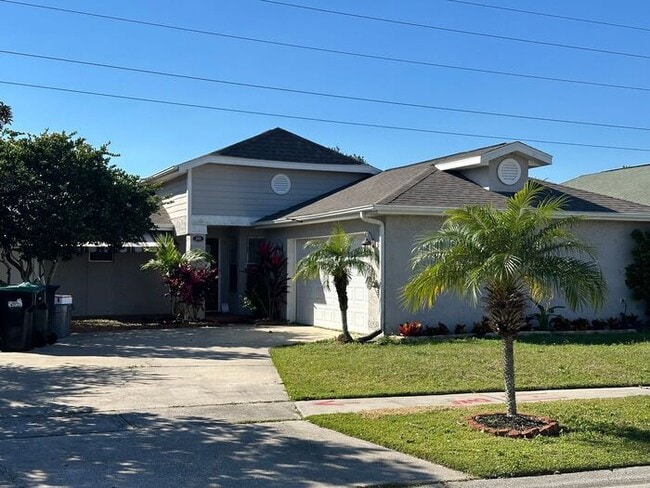 Spacious 2 Bed 2 Bath Home - Spacious 2 Bed 2 Bath Home