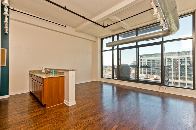 Foto del edificio - 1224 W Van Buren St