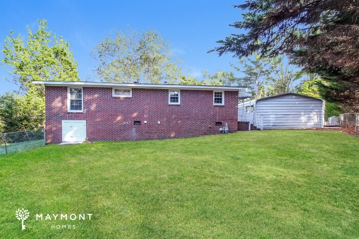 Building Photo - 3 Bedroom in Laurens, SC