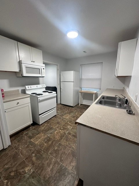 Foto del edificio - 1220 S Roxboro St