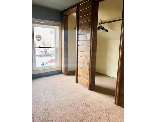 Building Photo - 96 Calmar St