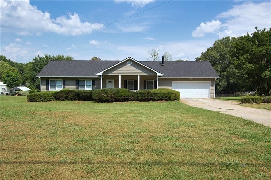 Foto principal - 374 McGiboney Rd