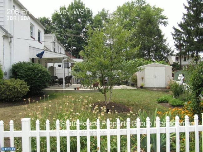 Building Photo - 206 Princeton Ave