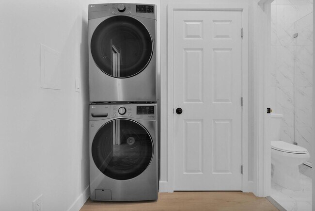 Foto del edificio - 4554 North Ave