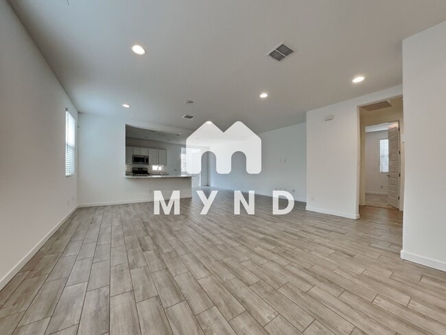 Foto del edificio - 9513 W Turney Ave