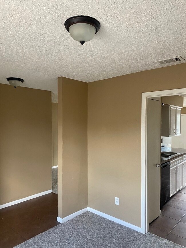 Building Photo - 1454 Firebird Dr. Dallas, TX 75241