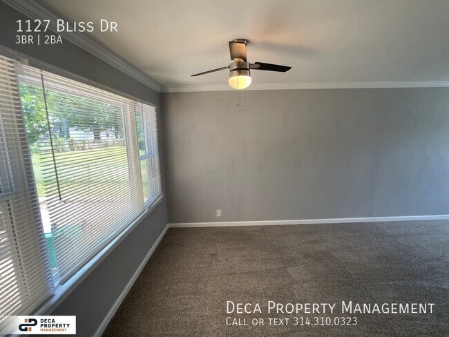 Building Photo - 3 Bedroom House