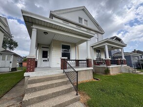 Building Photo - 202-204 Eaton Ave