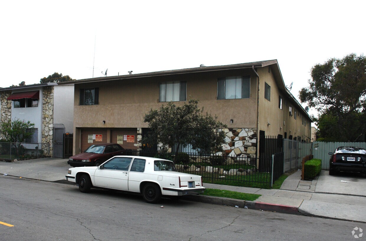 Foto del edificio - 1129 Cedar Ave