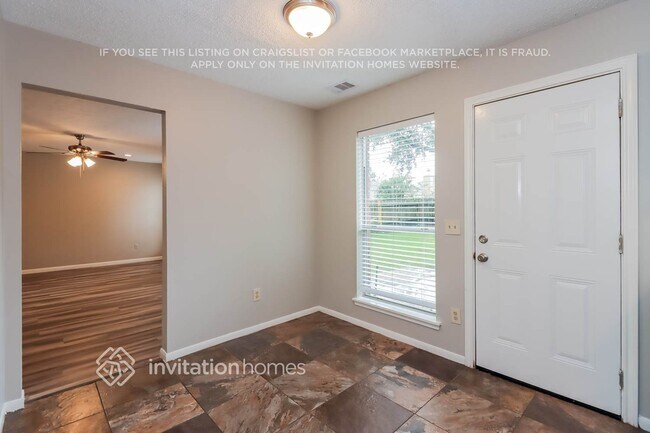 Foto del edificio - 2010 Dublin Dr