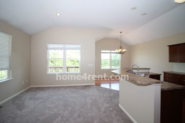 Building Photo - 15820 Conser St