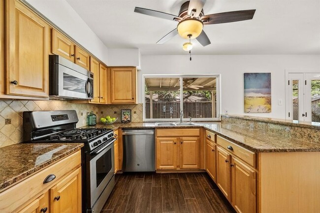 Foto del edificio - 11711 Shoshone Dr