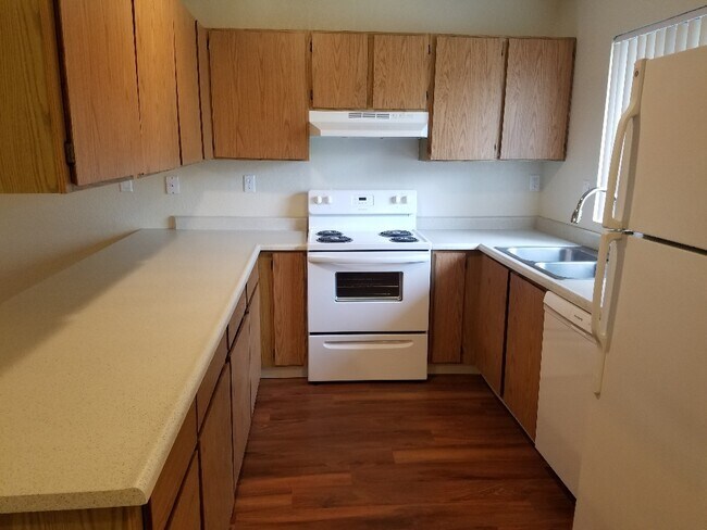 Building Photo - 5201 Old Redwood Hwy