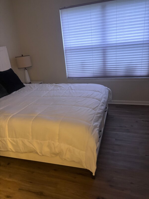 Foto del edificio - 521 Brooklyn Ct