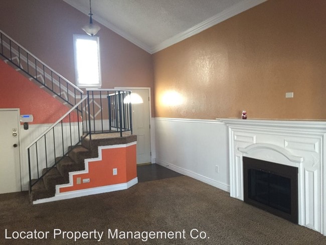 Building Photo - 1524 Santiago Ct