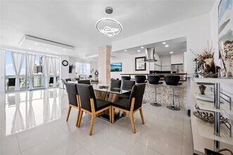 Building Photo - 4001 S Ocean Dr