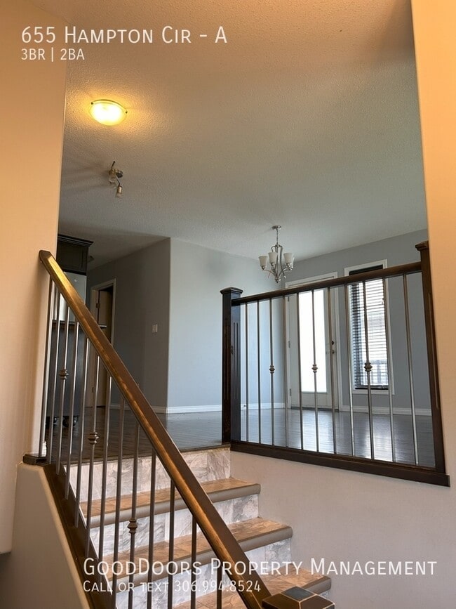 Building Photo - 655 Hampton Cir