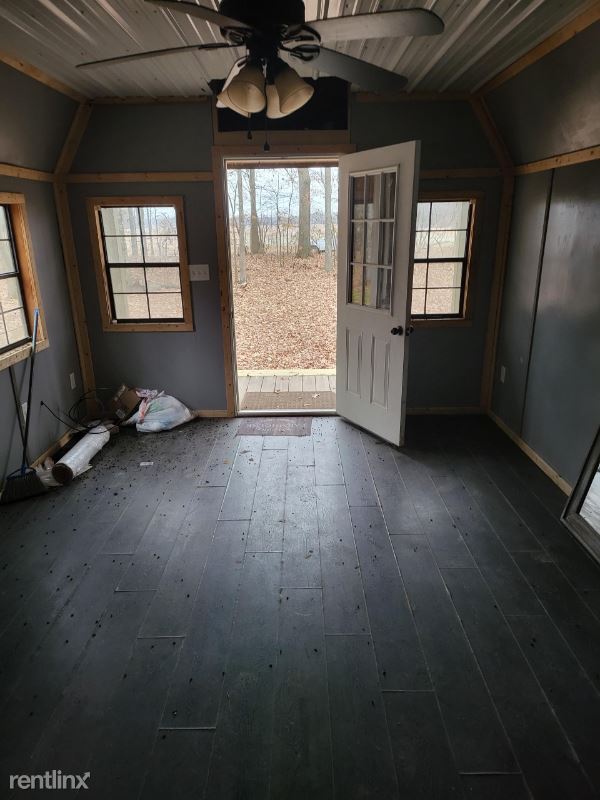 Building Photo - Studio, 1 bath Townhome - 5700 Shepp Rd