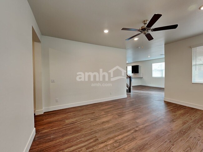Foto del edificio - 23147 E Camacho Rd