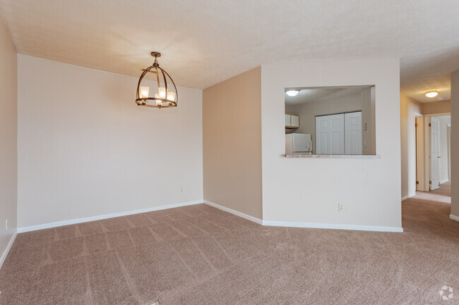 2BD 2BA 930 sq. ft. - Kennedy Commons