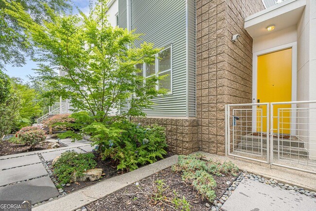 Foto del edificio - 2269 Briarwood Hills Dr NE