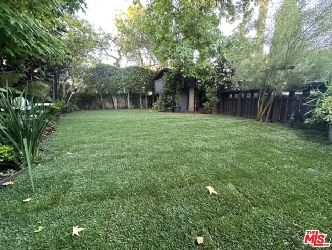 Foto del edificio - 2506 28th St