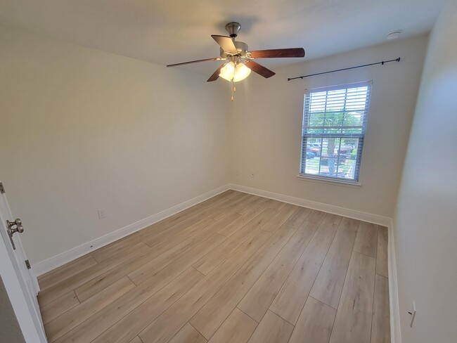 Building Photo - 2145 Wilsons Plover Cir