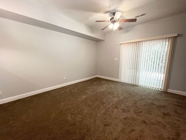 Foto del edificio - 414 Harbor Bay Dr