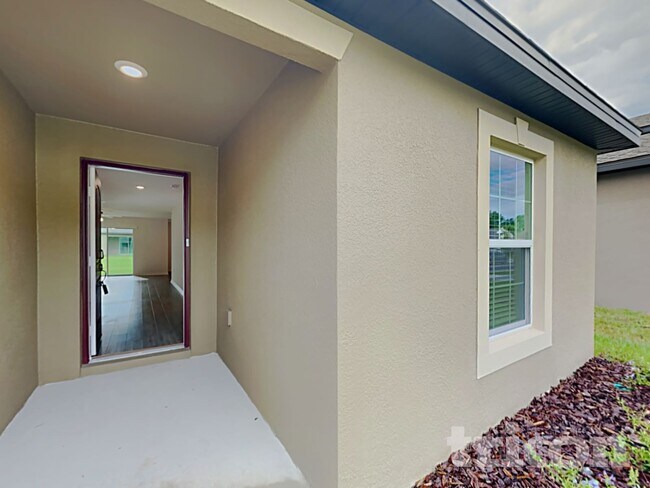 Foto del edificio - 6204 Dolostone Dr